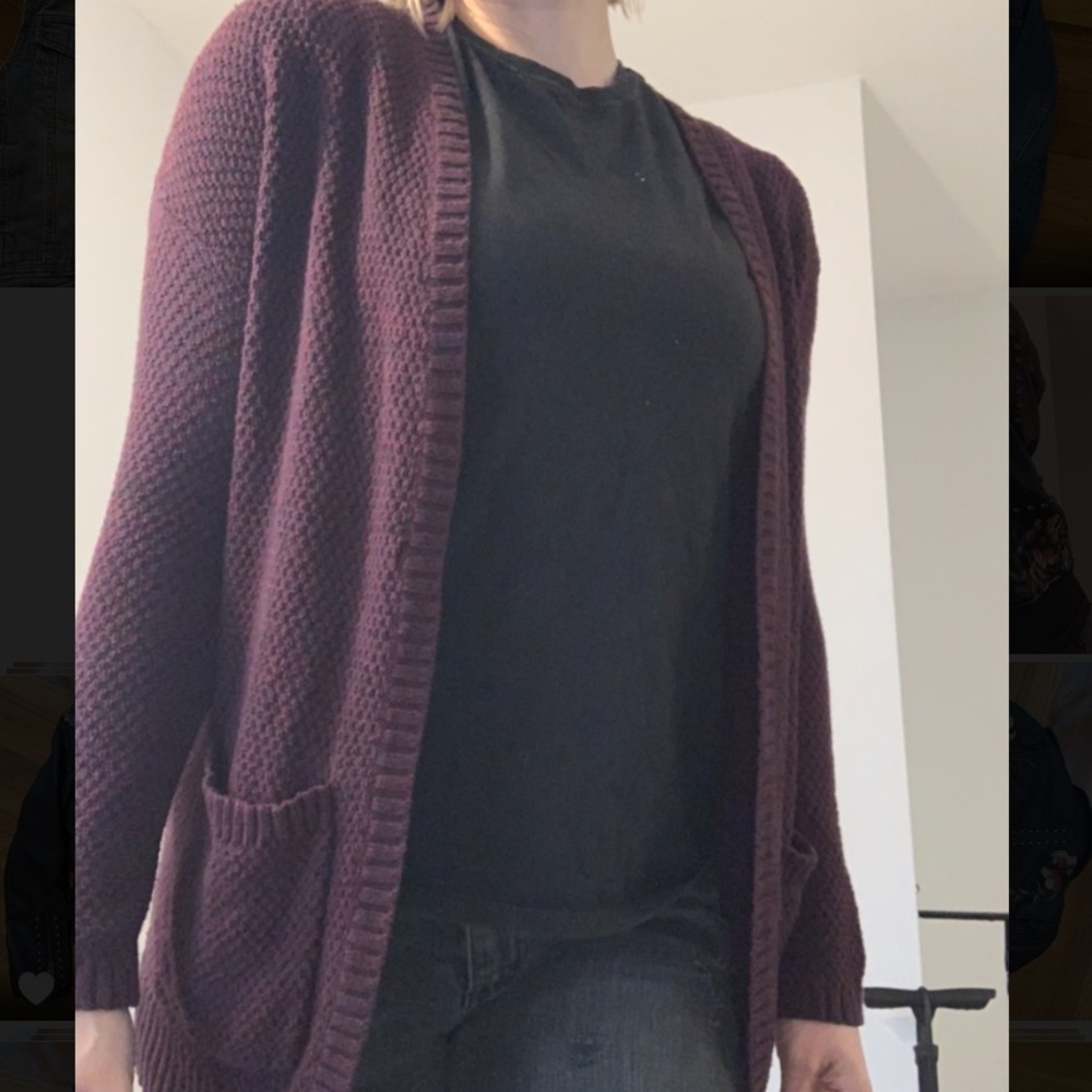 BDG maroon cardigan